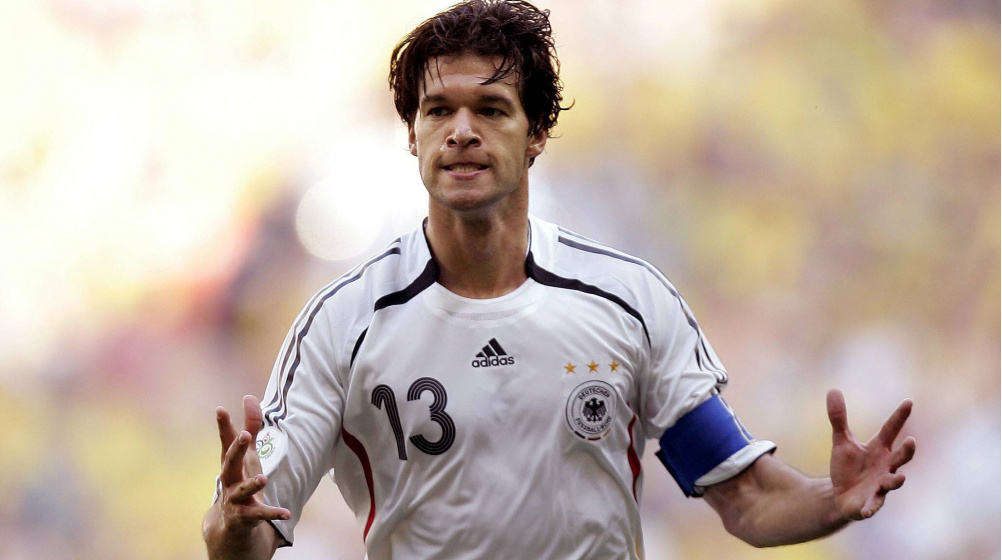Ballack đã có một sự nghiệp khá viên mãn Ballack đã có một sự nghiệp khá viên mãn